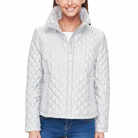 Andrew Marc Jackets & Blazers - NWT Marc New York Ladies' White Quilted Jacket